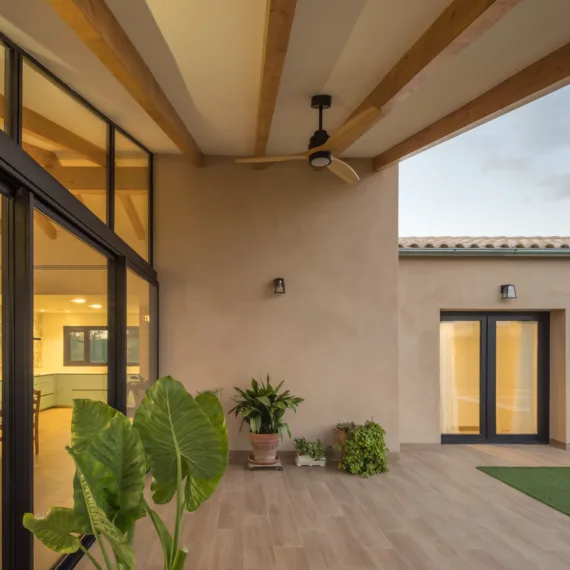 arquitecto L´Eliana